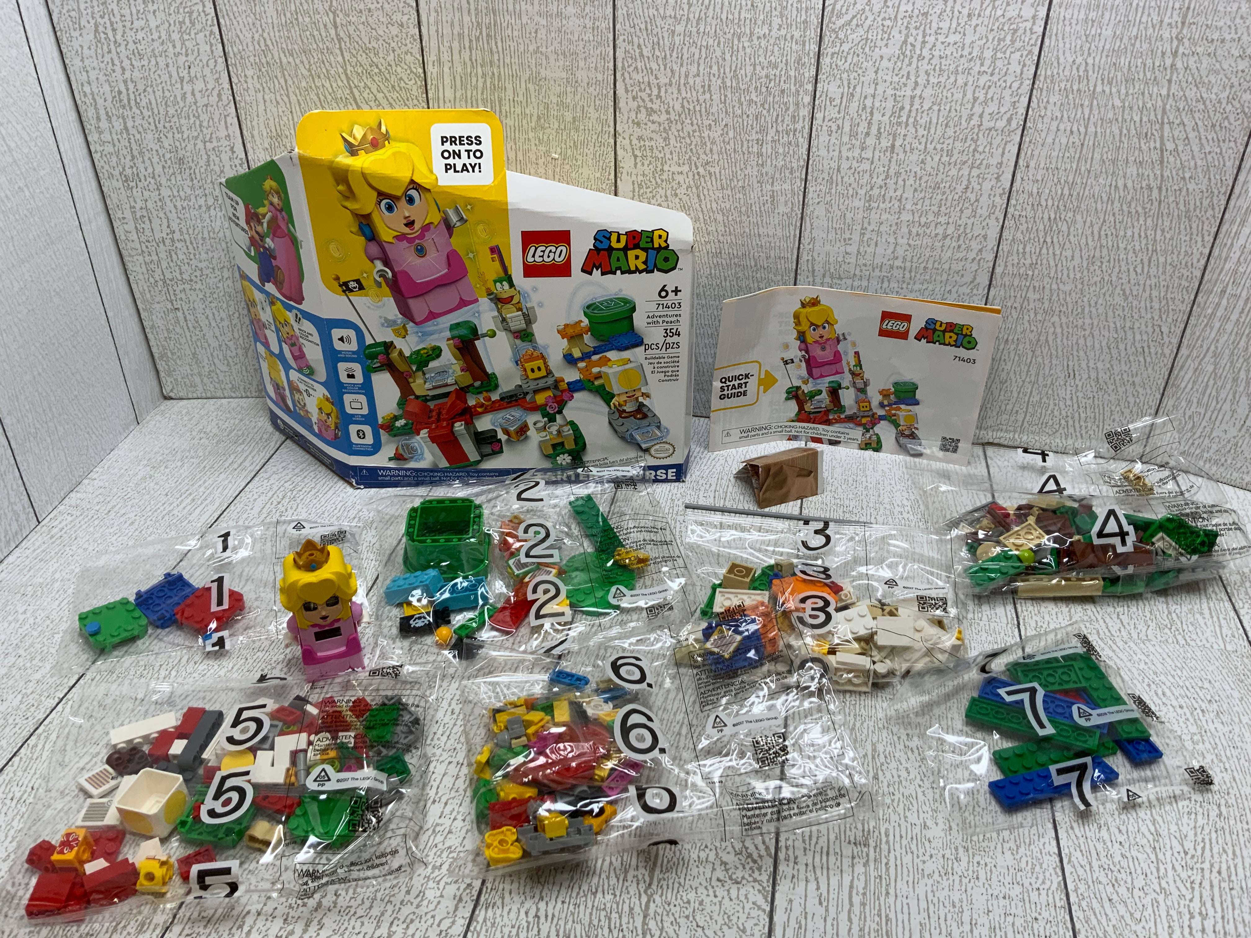 LEGO Super Mario Adventures with Peach Starter Course 71403 (8026105151726)